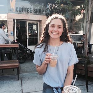 Meet your Posher, Molly